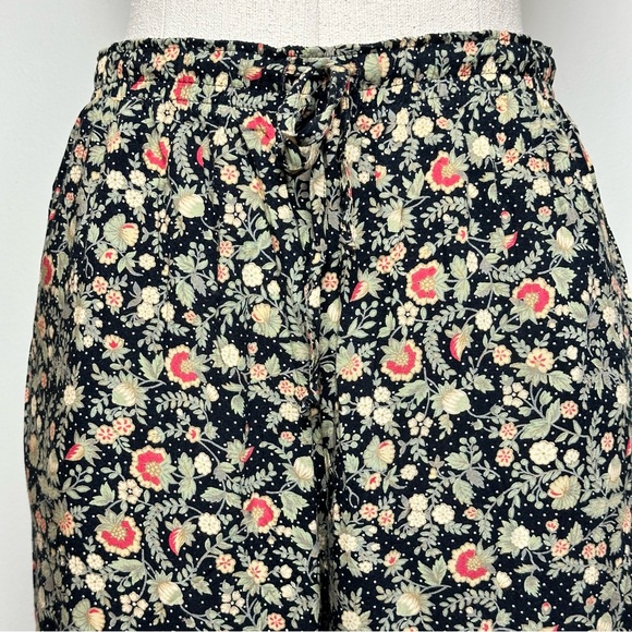 Vintage Floral Print Pants - Picture 3 of 10